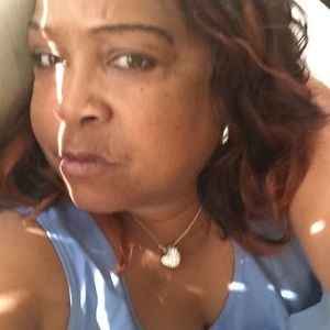 Meet your Posher, Janet