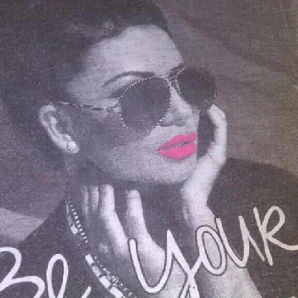 Cute grey shirt - Picture 4 of 4