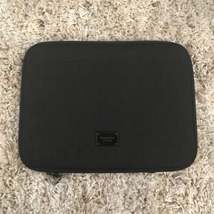 Chic Michael Kors laptop case