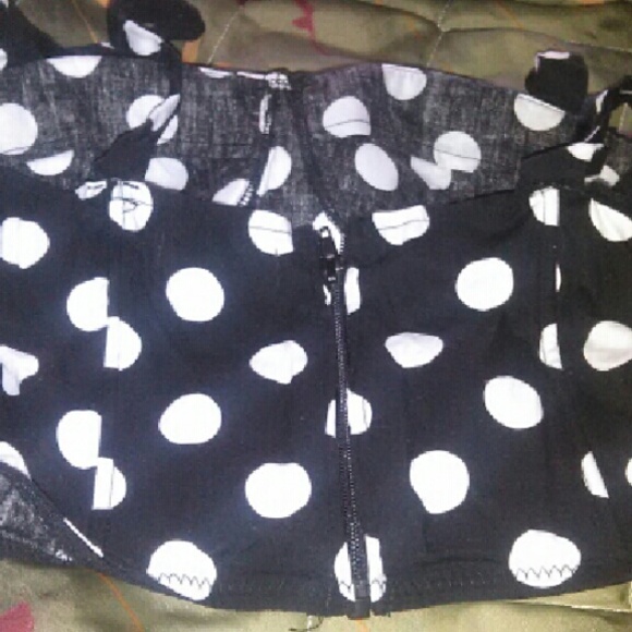 Crop top - Picture 3 of 4