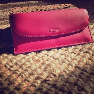 Bread new without tags coach wallet!