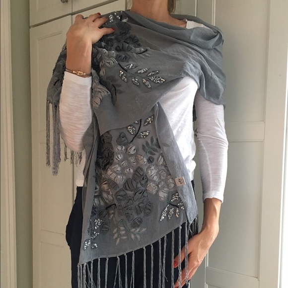 Per Una Shawl Wrap Gray Sequin and Silk Detail