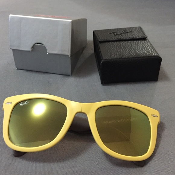 Folding wayfarer RAY-Ban sunglasses