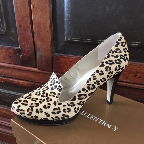 Ellen Tracy heels