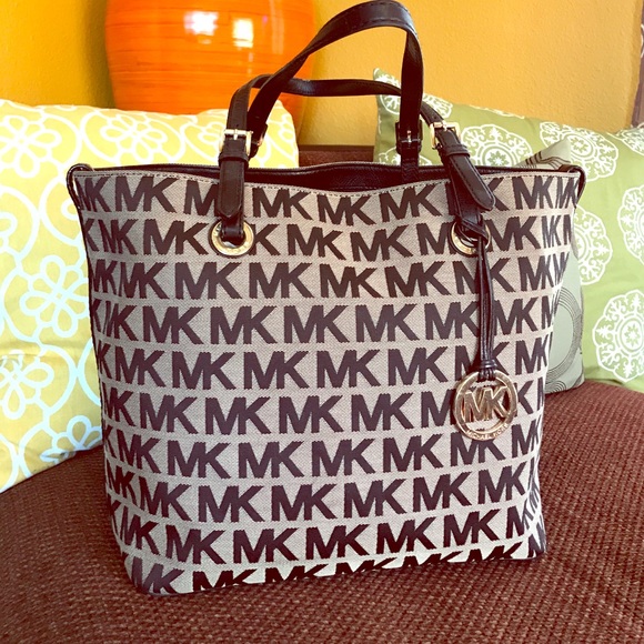 Michael Kors Shoulder bag