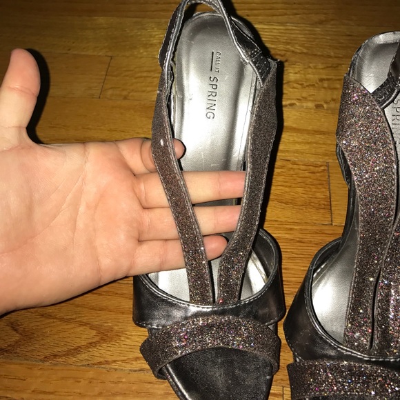 Call it Spring heels - Picture 2 of 4