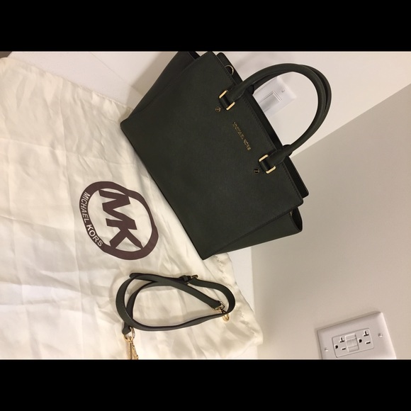 Michael Kors Selma Large leather satchel