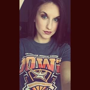 Meet your Posher, Molli