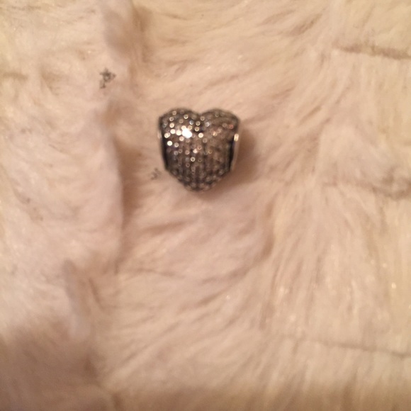 🎀FINAL PRICE & FIRM🎀Pandora Pave Heart Clear CZ