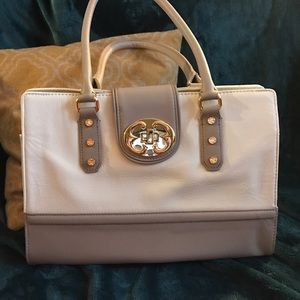 Emma Fox beige & white handbag