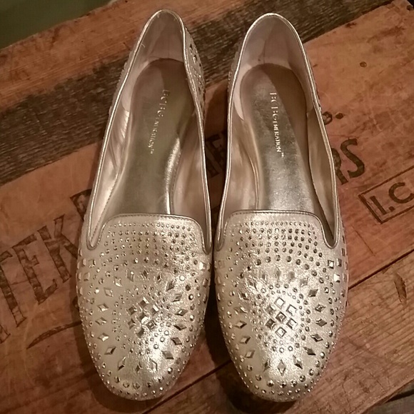 SOLD! BCBGeneration Sparkly Flats SOLD! - Picture 2 of 4