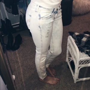 BRAND NEW Hollister Skinny / Low Rose Jeans