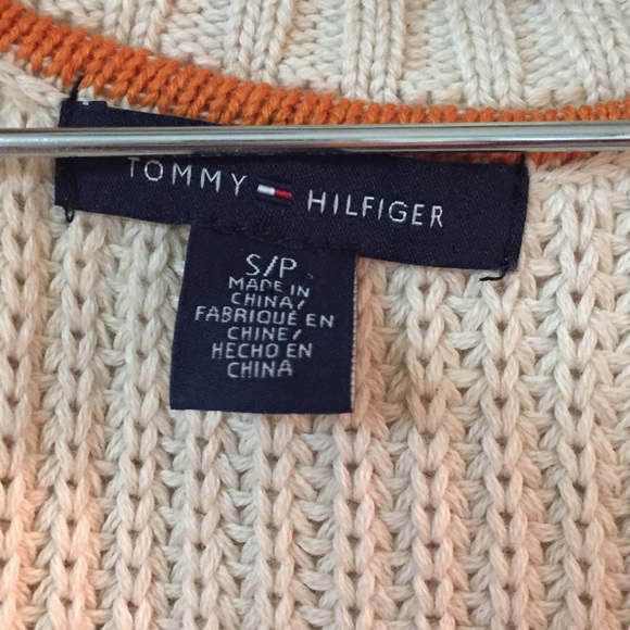 Tommy Hilfiger v-neck button front sweater - Picture 4 of 4