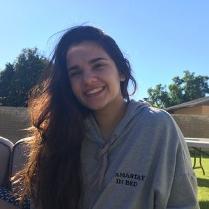 Meet your Posher, Emily