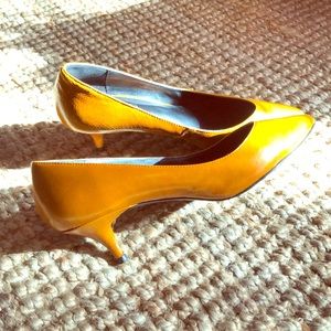 Dark mustard heels