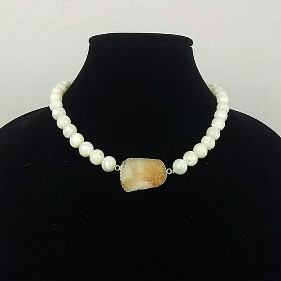 Natural Stone Necklace Druzy Pendant💚 3 for$25💚