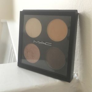 MAC Cosmetics - Eyeshadow Quad Palette