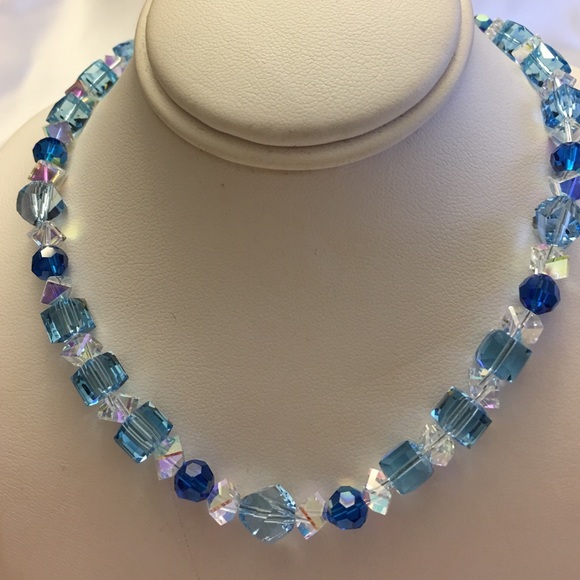 Swarovski Crystal Necklace Set - Picture 1 of 3