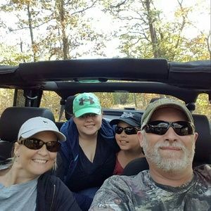 Meet your Posher, Angie