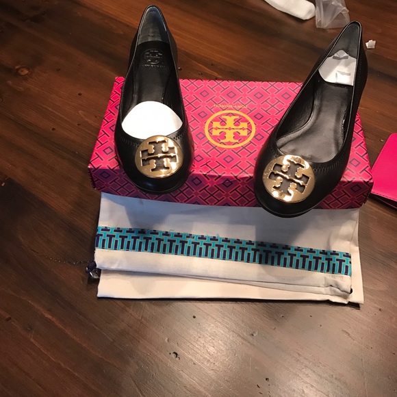 Tory Burch flats