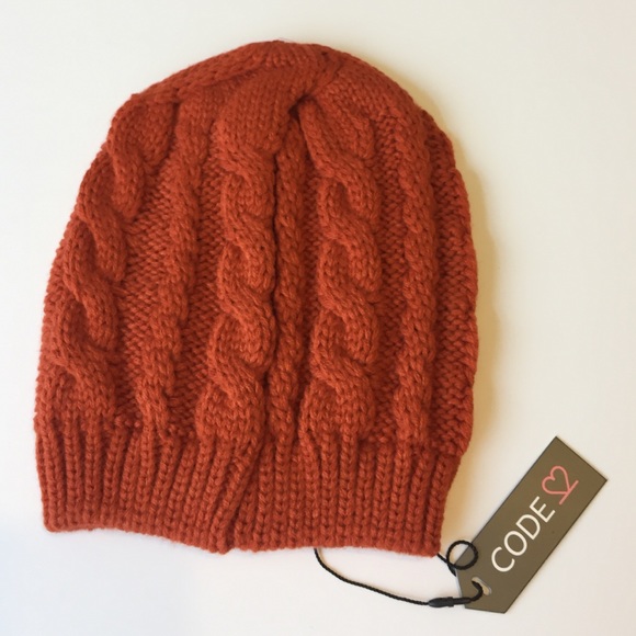 NWT Cable Knit Beanie Had OSFM - Picture 2 of 3