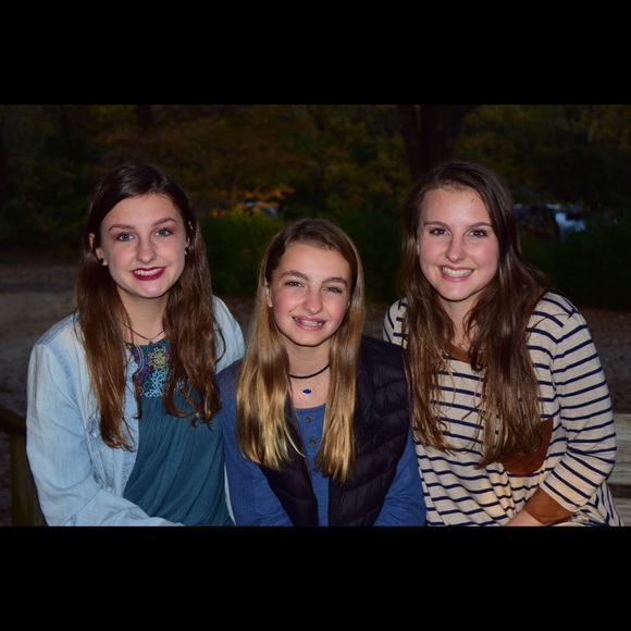 Meet your Posher, Kelsey - Picture 1 of 1