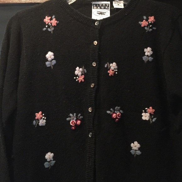 AGELESS CLOTHES vintage Kitty Hawk sweater - Picture 2 of 3