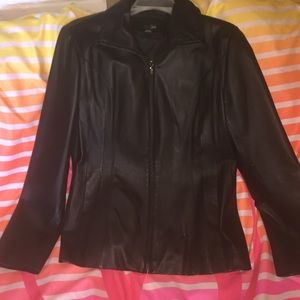 NEW genuine leather jacket east 5th L