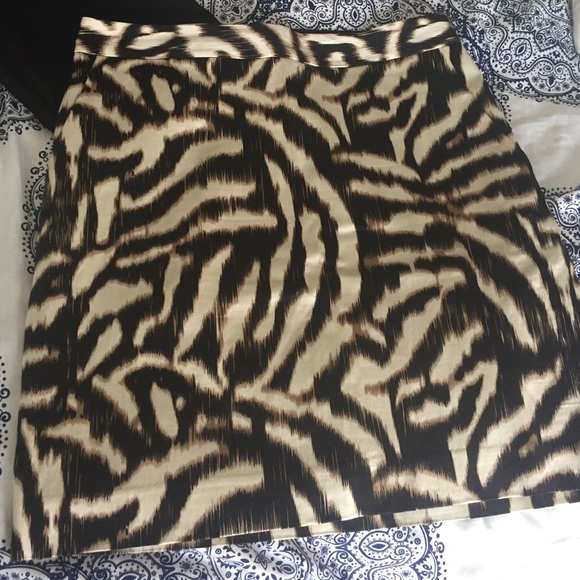 Beautiful print skirt