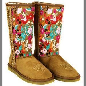 Montana West Vintage Floral Tooled Canvas Shoes main image 1