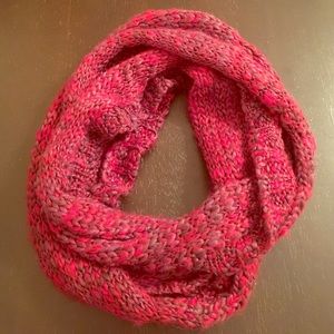 Warm LOFT Infinity Scarf!