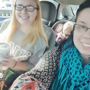 Meet your Posher, Lacy