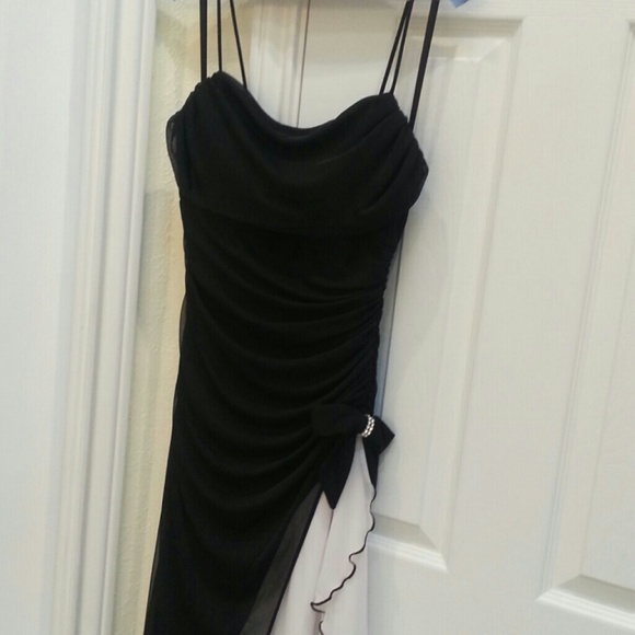 Black & White- Diamond Accent Dress - Picture 2 of 4