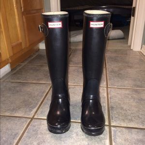 Black Tall Hunter Boots