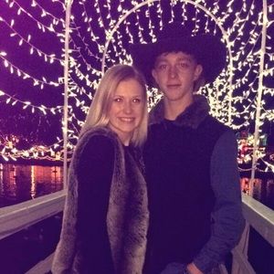 Meet your Posher, Alexandra