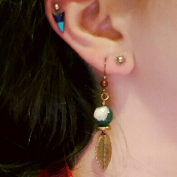 Earthy rustic earrings - Picture 3 of 3