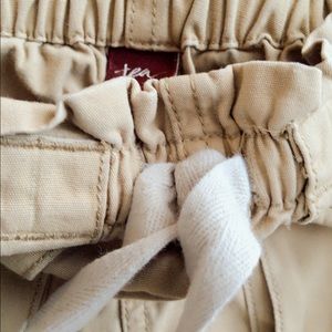 Tea Collection khaki shorts sz 7