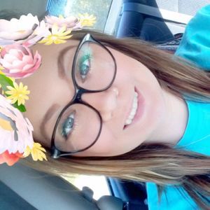 Meet your Posher, Kendra