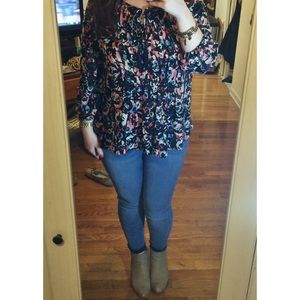 Charter Club Tops - pretty patterned top ๐น Charter Club Tops - pretty patterned top ๐น