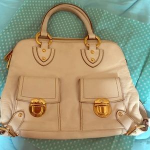Marc Jacobs cream gently loved shoulder bag