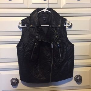 American eagle Leather vest