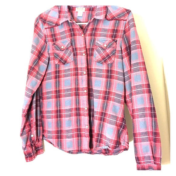 Juniors Size L flannel button down shirt