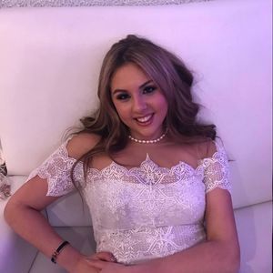 Meet your Posher, Izzy