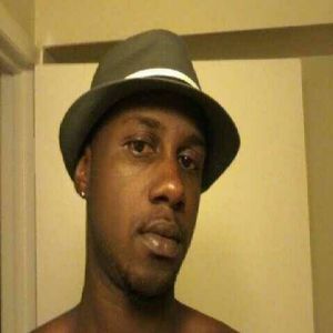 Meet your Posher, Carlos