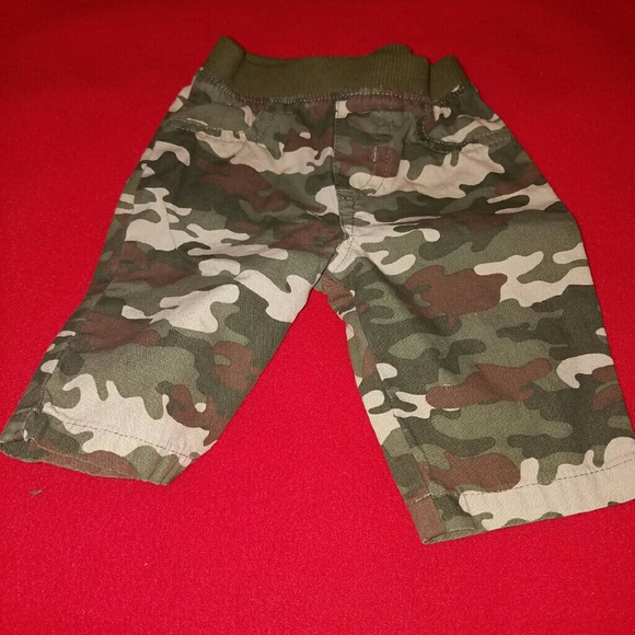 Camo pants