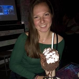 Meet your Posher, Zoe