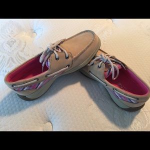 Girls Sperry Topsiders  (never worn!!)