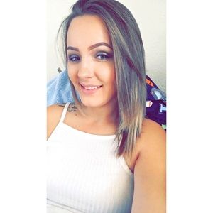 Meet your Posher, Krystal