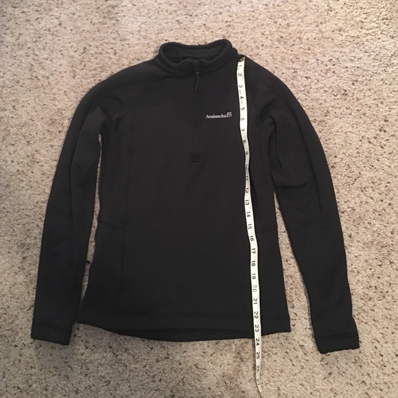 Woman's Avalanche thermal half zip sweatshirt