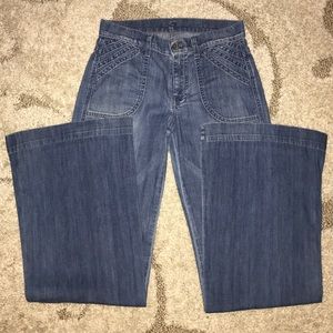 7 for all Mankind Jeans. 👖